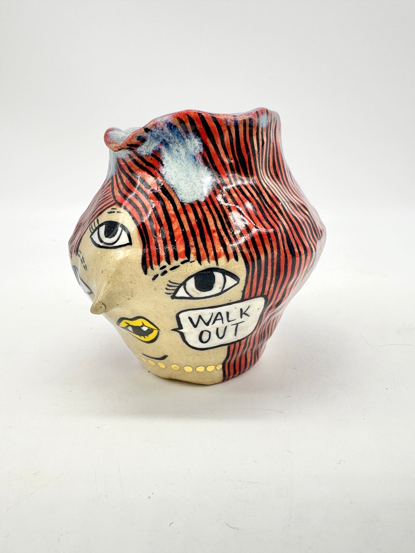 “Walk out”, diversity of tactics vessel