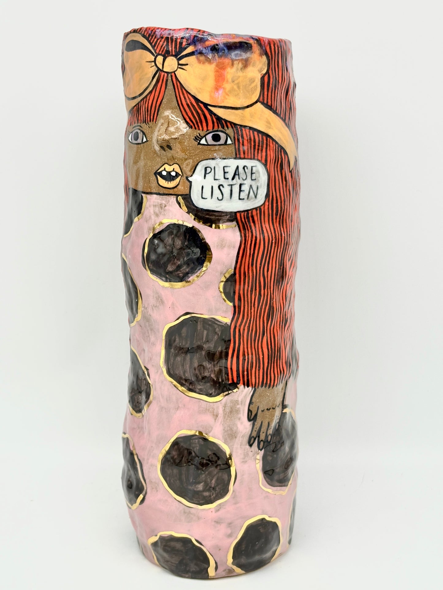 “Please listen”, vessel